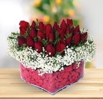 21 kırmızı gülden kalp mika çiçeği Ankara çiçek satışı